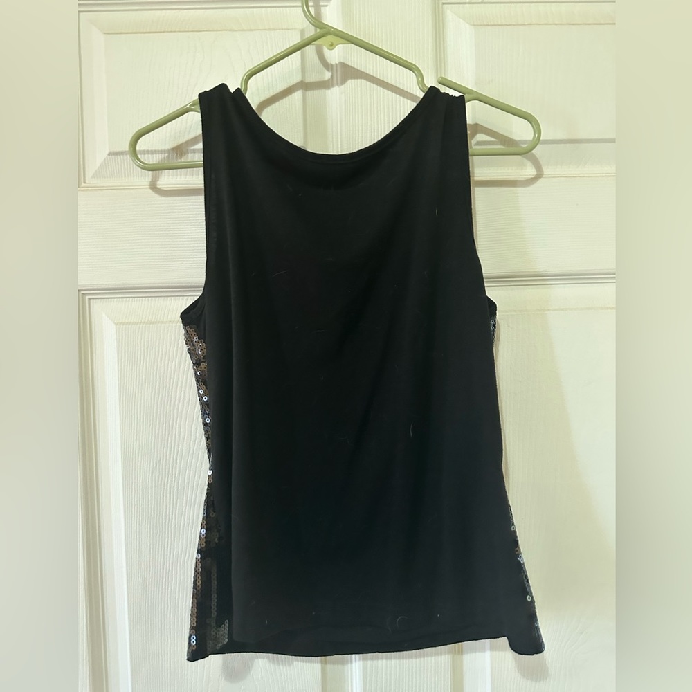 Small black top - Picture 2 of 2
